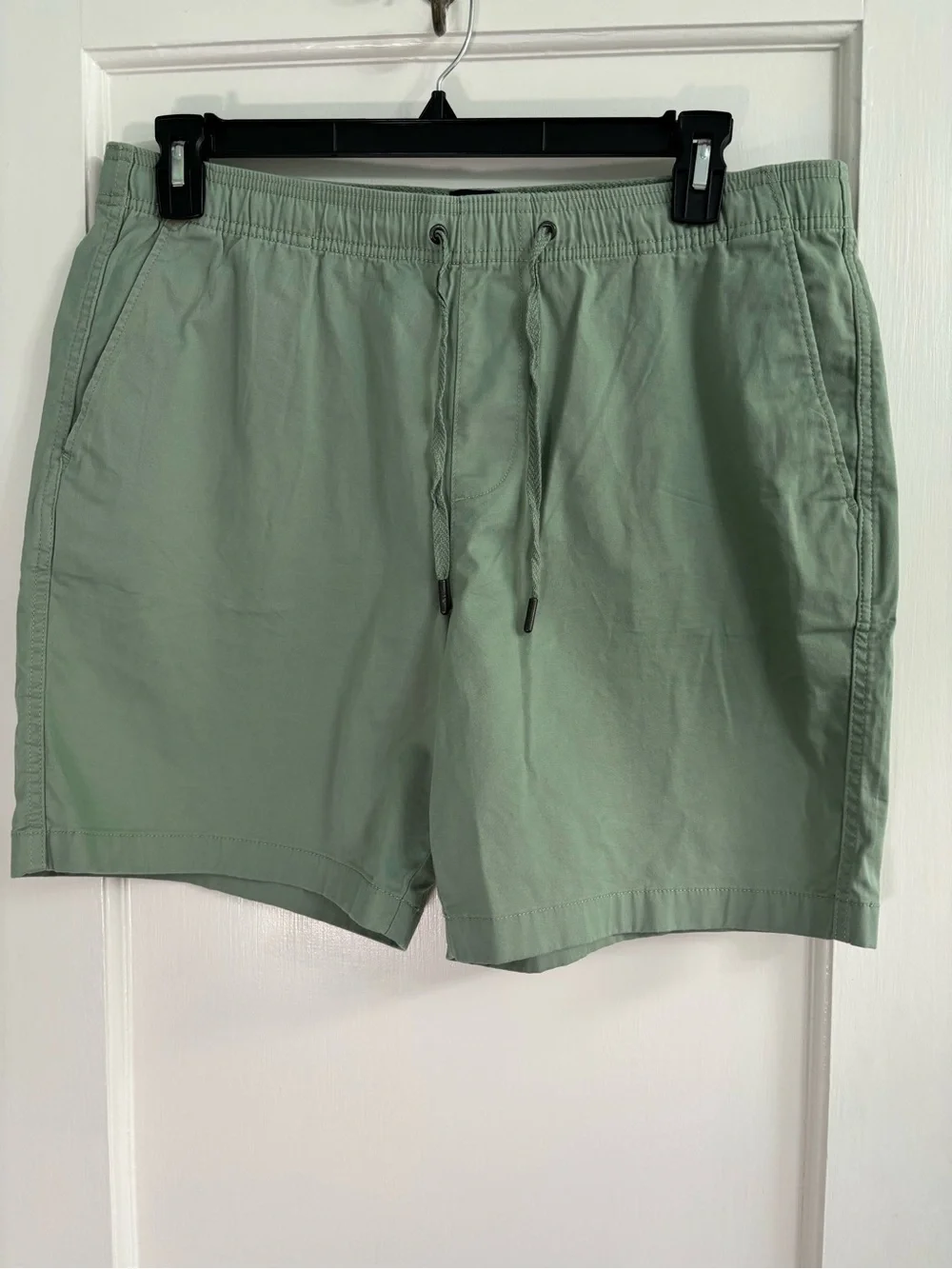 GAP Light Mint Green Men's drawstring shorts NWT